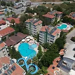 Hotel de apartamente Melissa Garden 4*
