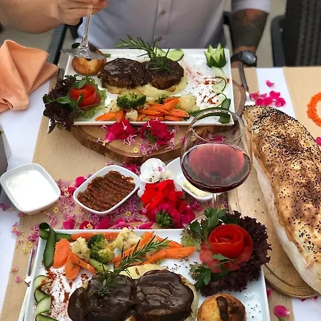 Melissa Garden 3* סייד