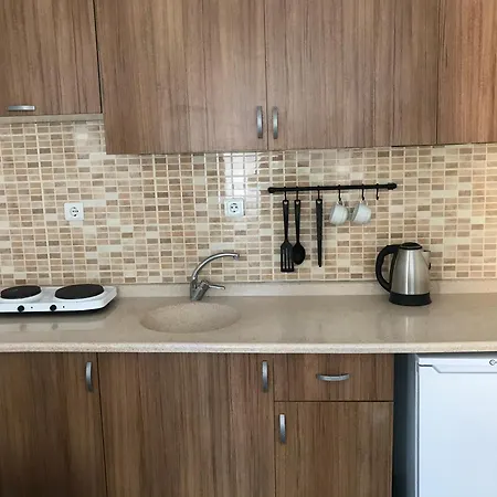 Melissa Garden 3* סייד