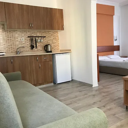 Aparthotel Melissa Garden Side