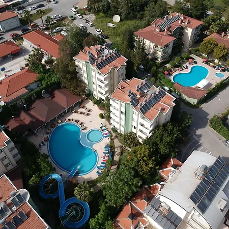 Melissa Garden 4* Side