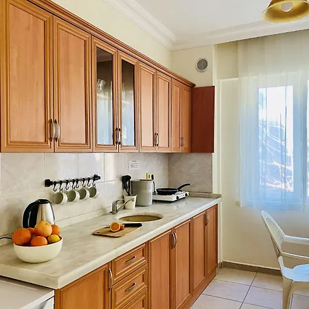 Melissa Garden 4* Side