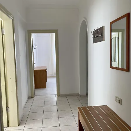 Lejlighedshotel Melissa Garden Side