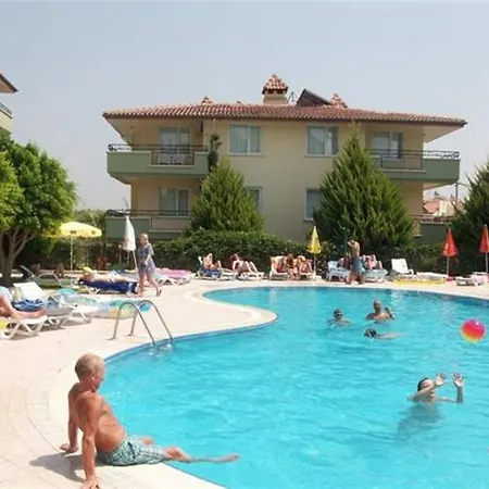 Lejlighedshotel Melissa Garden 4*