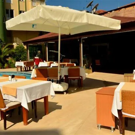 Melissa Garden מלון דירות