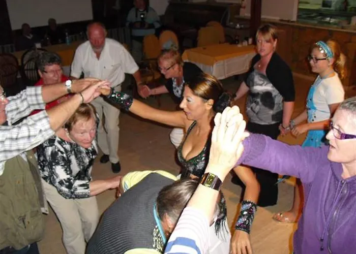 Melissa Garden Aparthotel Side